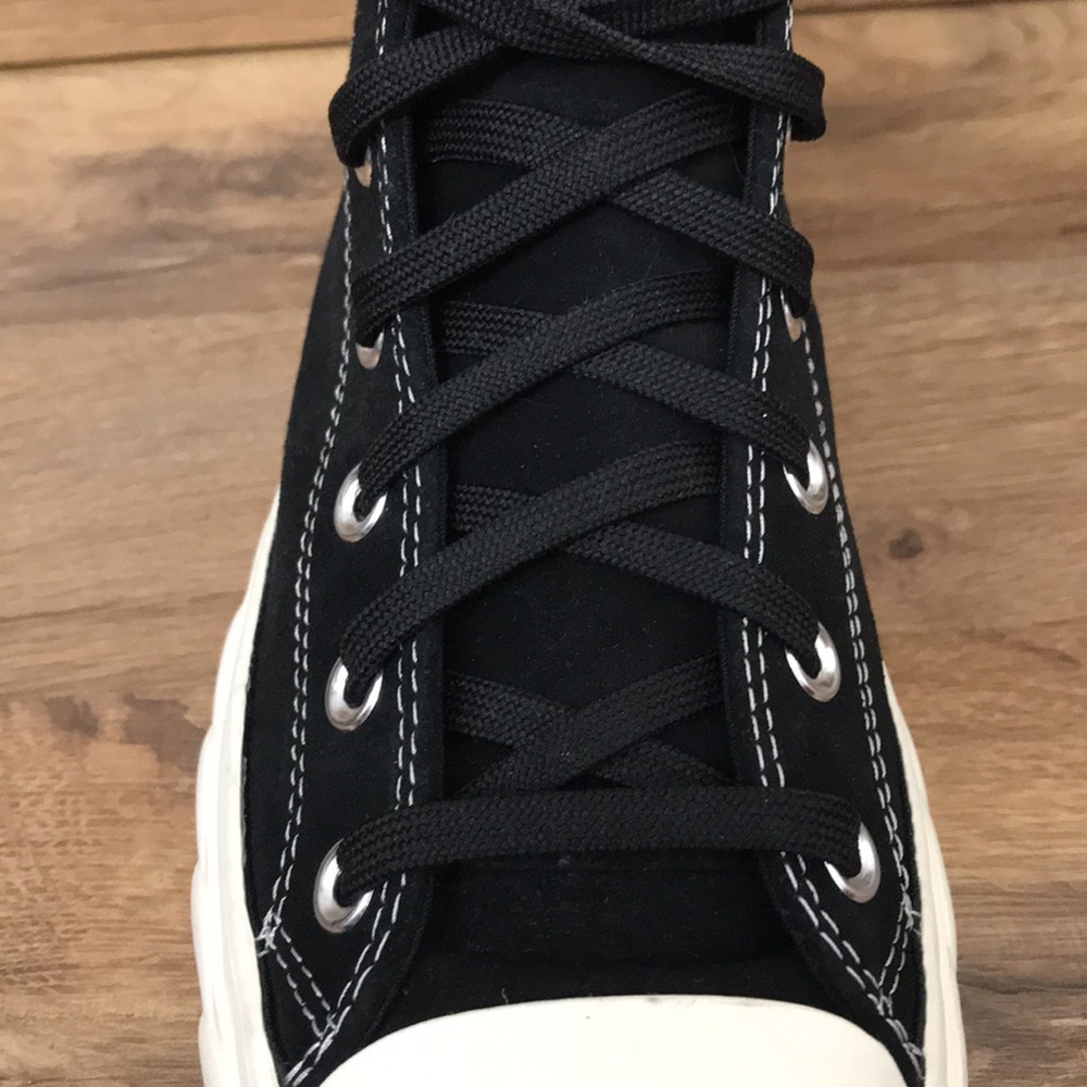 PLATFORM LEATHER CONVERSE HIGH TOP BRAND NEW - Picture 6 of 14